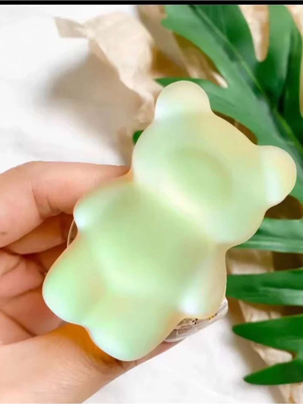 Iridescent Gummy Bear Phone Grip – White